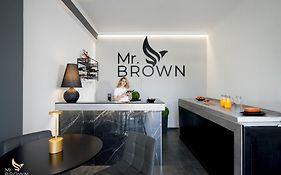 Mr Brown Home And Suites